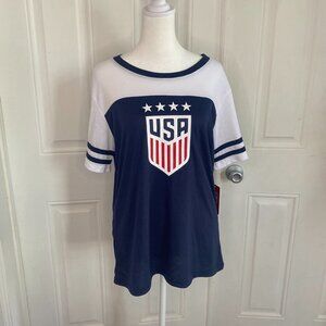 USA Soccer Women's World Cup Fashion T-Shirt NWT size L